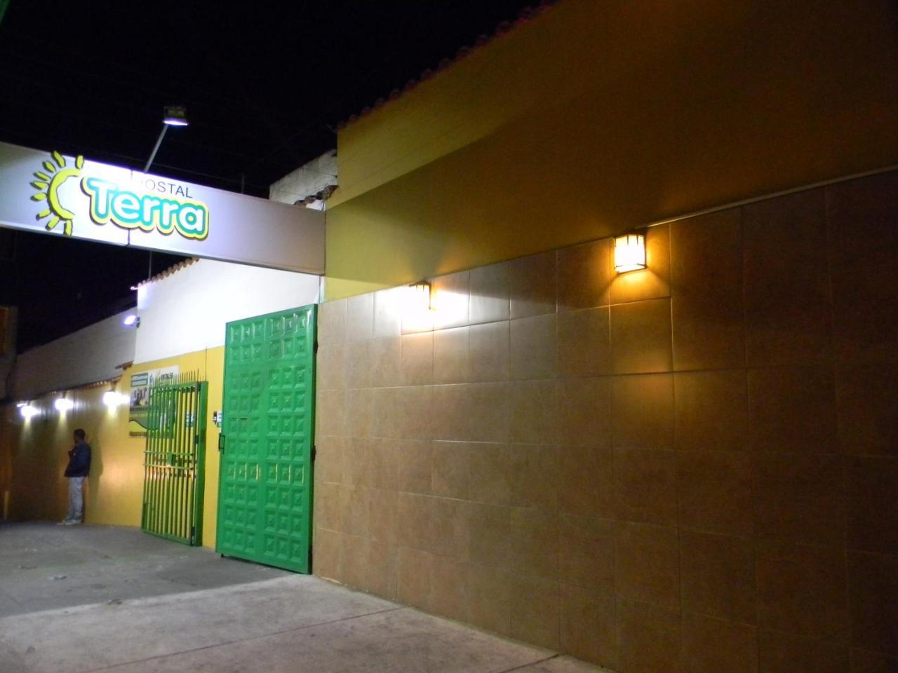 Hostal Terra 2 - El Condado Quito Luaran gambar